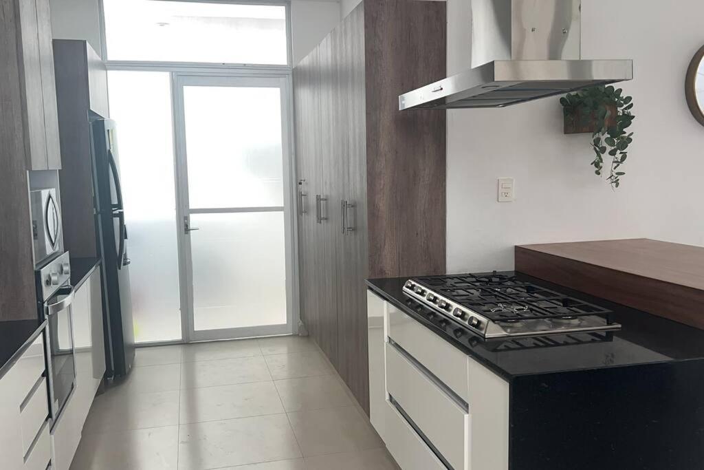 Residencia Corinto La Cima Frac Burgos Bugambilias Βίλα Temixco Εξωτερικό φωτογραφία